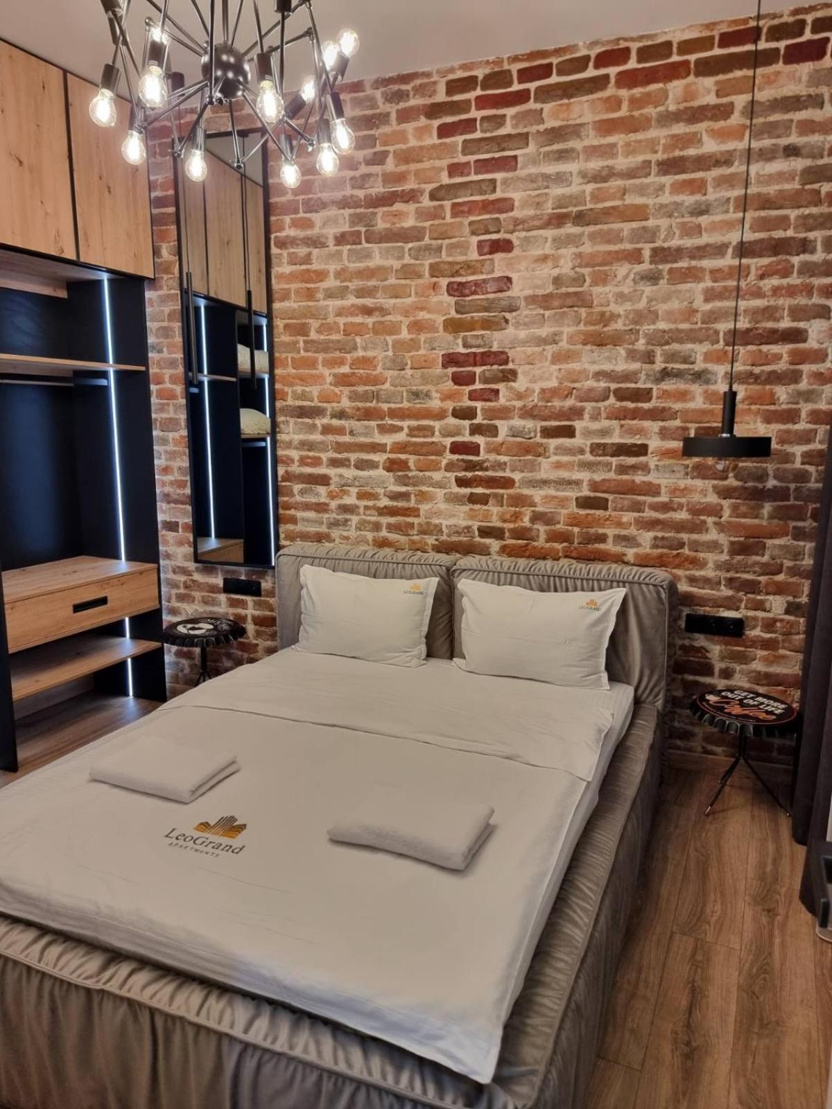 Leogrand Apartments On Krakivska 26 利沃夫 外观 照片