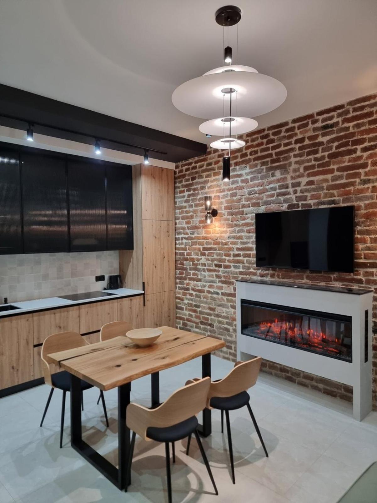 Leogrand Apartments On Krakivska 26 利沃夫 外观 照片